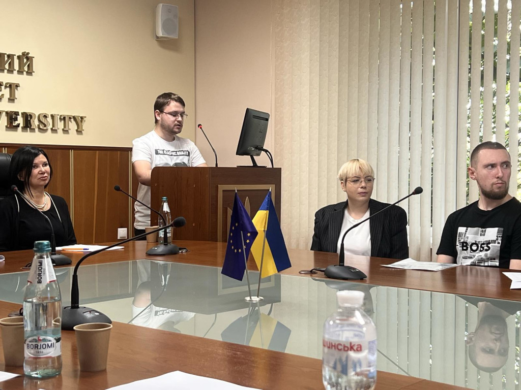 Всеукраїнська науково-практичній конференції лікарів-інтернів «Актуальні питання клінічної медицини» 22 травня 2025 р.  секція «Стоматологія»
