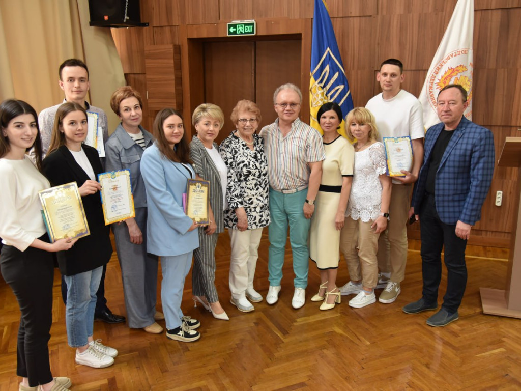 23 травня 2024 року - щорічна Всеукраїнська науково-практична конференція лікарів-інтернів «Актуальні питання клінічної медицини»