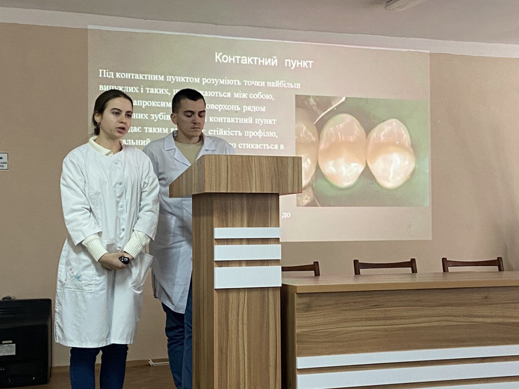 2.11.2023 Підсумкова клінічна конференція слухачів циклу спеціалізації "Терапевтична стоматологія"