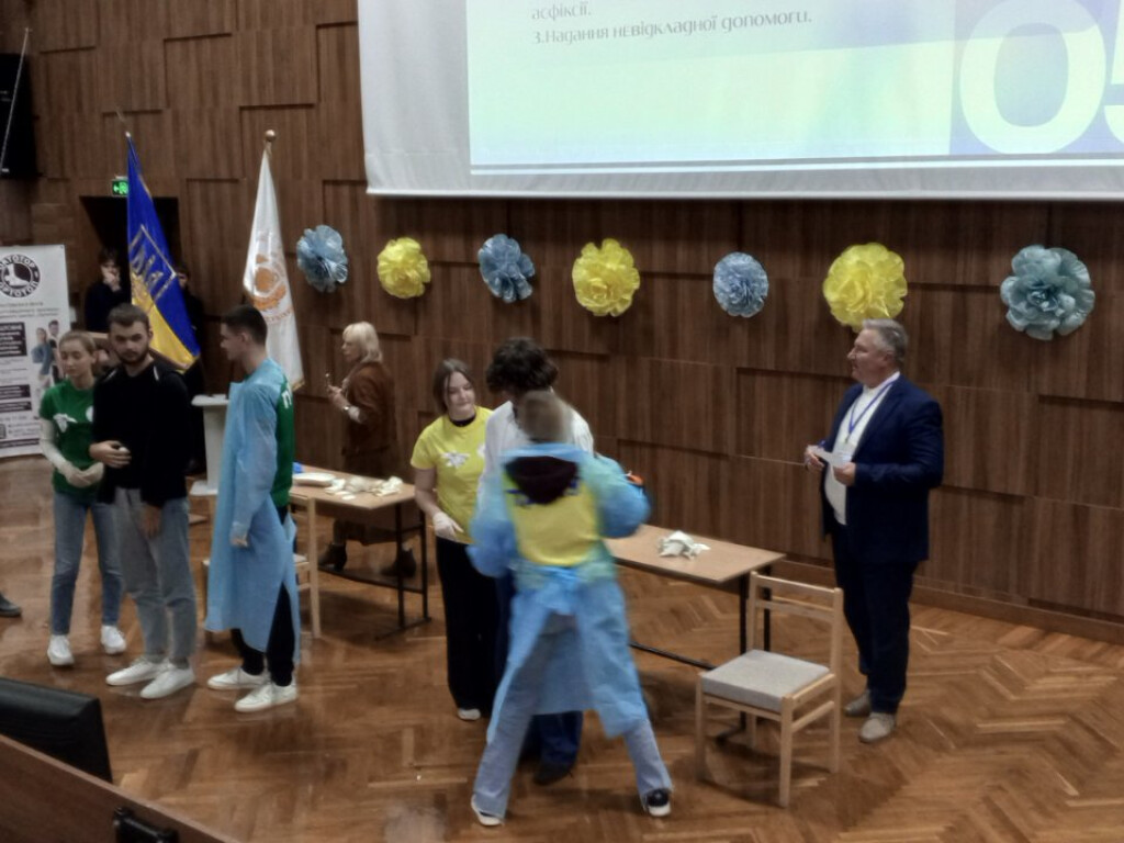 Участь інтернів у регіональному благодійному конкурсі «Лікар-патріот,  захисник України»