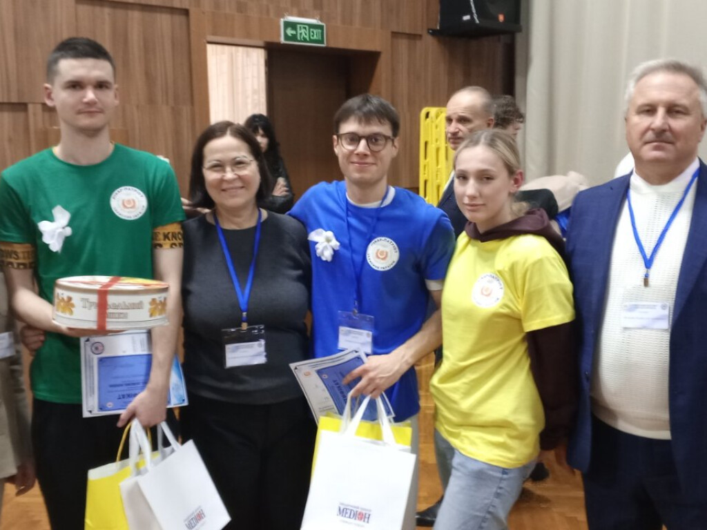 Участь інтернів у регіональному благодійному конкурсі «Лікар-патріот,  захисник України»